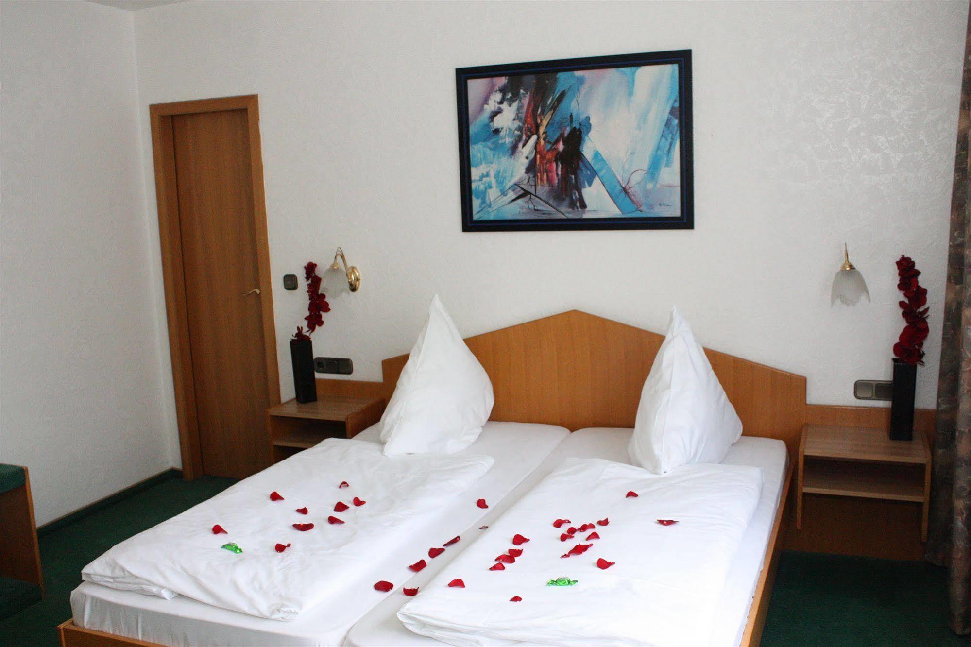 Hotel Mainbogen Offenbach am Main Exterior photo